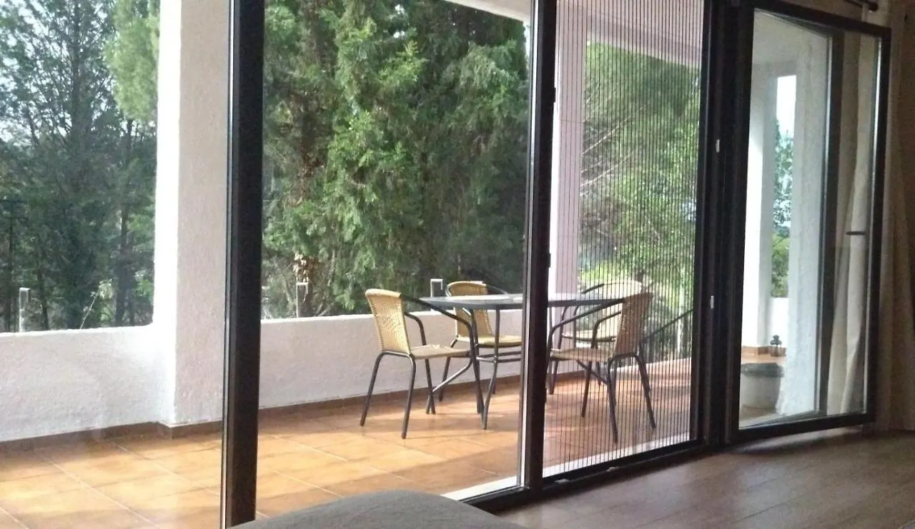 Bonita Casa Blanca En El Bosque. Villa Cordoba 0*,